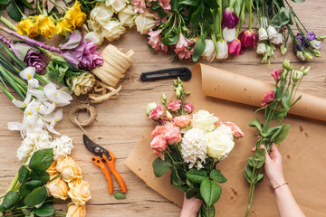 Table Decor Materials Picture